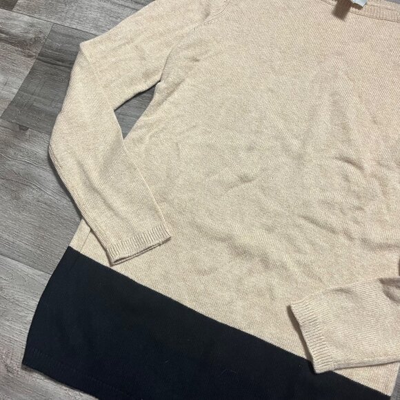 Loft Long Sleeve Scoop Neck Knit Color Block Blouse Cream Black Size XS - Picture 4 of 5